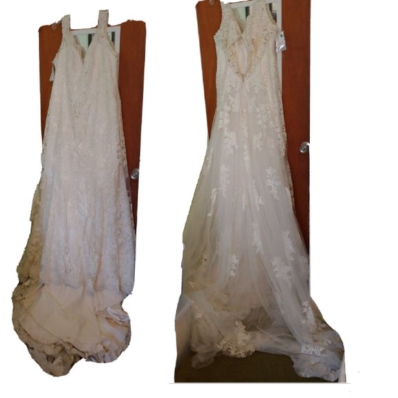 Ivory & Light Gold Dennis Basso Gown Designed for Kleinfeld - Picture 13 of 17